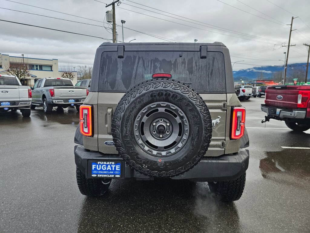 New 2025 Ford Bronco Outer Banks w/ Sasquatch Package image 4