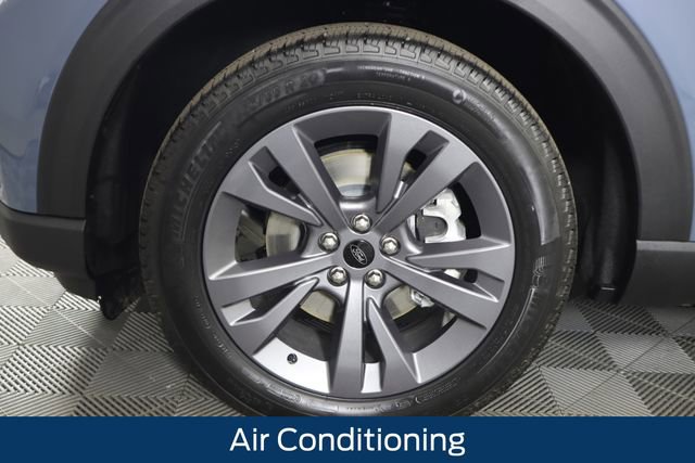 New 2026 Ford Explorer Active w/ Active Comfort Package AWD/4WD image 14