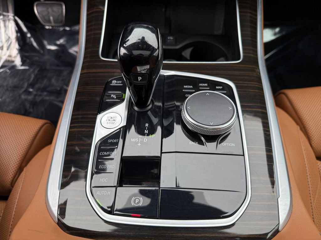 Used 2023 BMW X5 xDrive40i w/ M Sport Package image 18