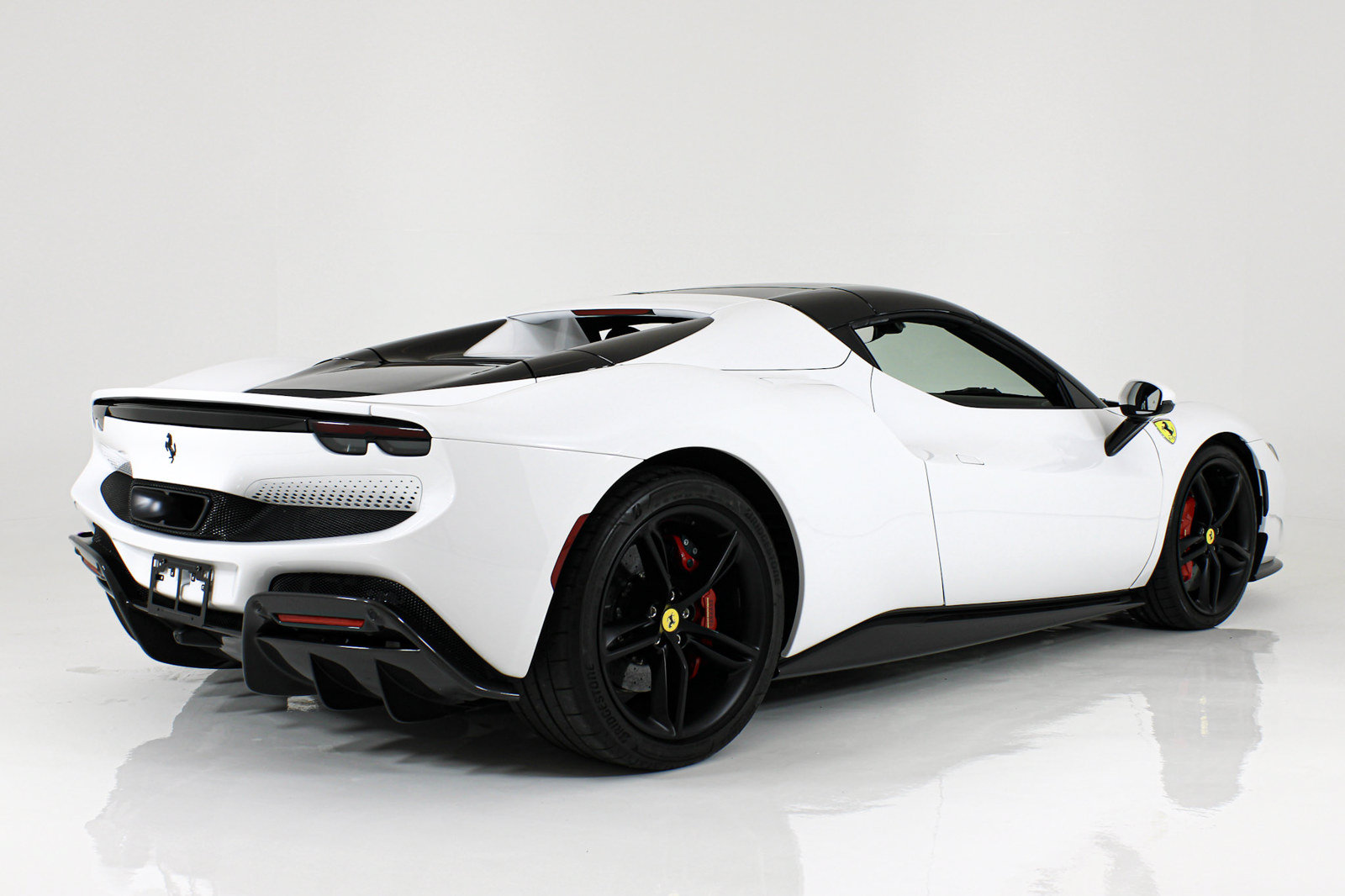 Certified 2024 Ferrari 296 GTS RWD image 11