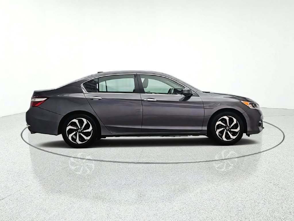Used 2017 Honda Accord EX-L image 8