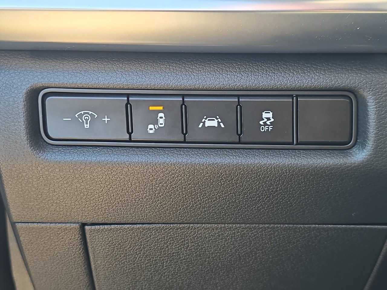 Used 2022 Kia Telluride S AWD/4WD image 18