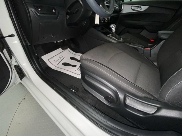 Used 2023 Kia Forte LXS FWD image 12