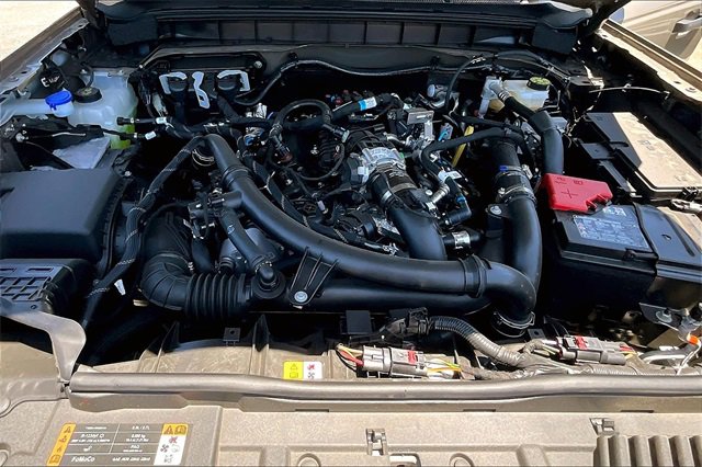 New 2025 Ford Bronco Badlands image 11