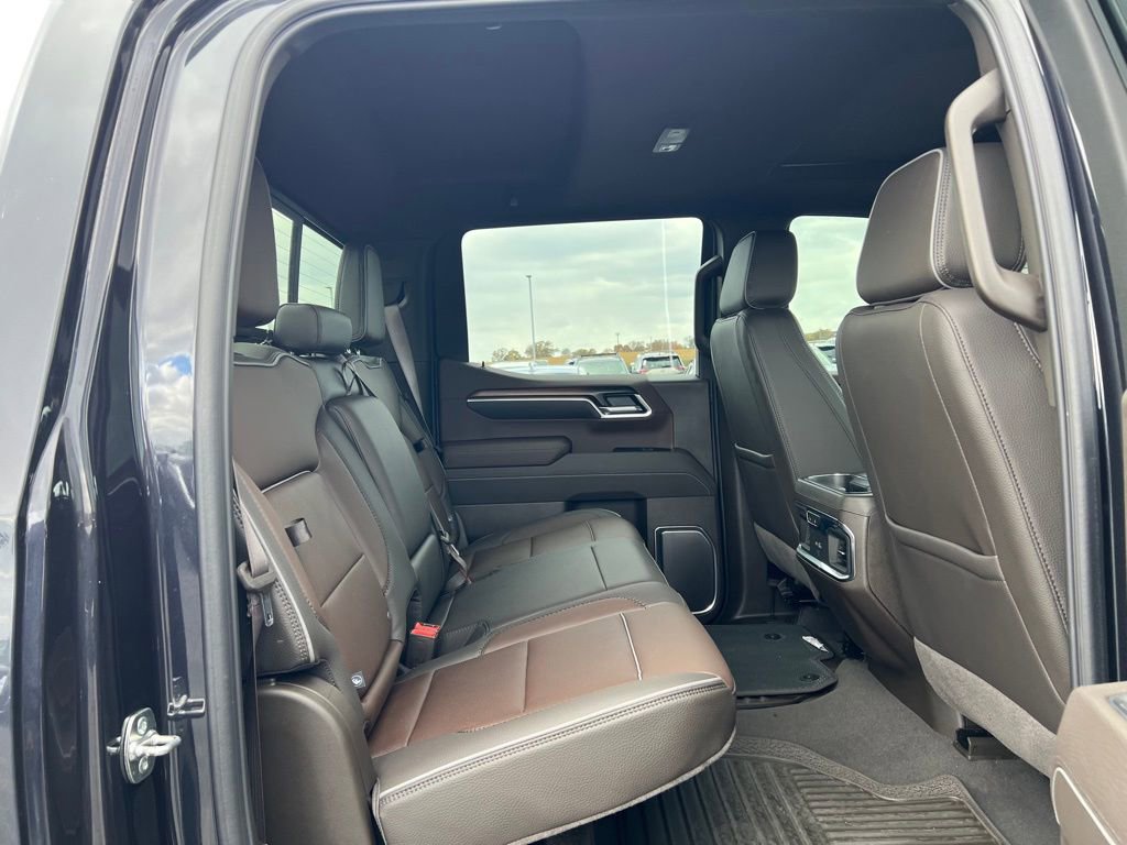 Used 2025 GMC Sierra 1500 Denali image 17