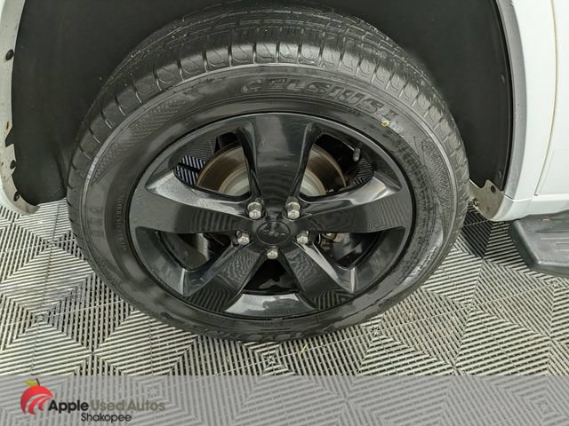 Used 2015 Jeep Grand Cherokee Altitude AWD/4WD image 37