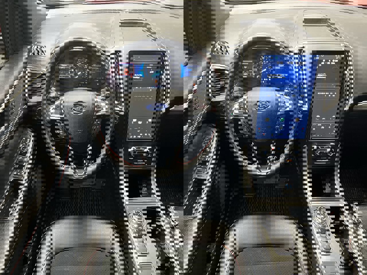 Used 2022 Ford Edge ST-Line image 14