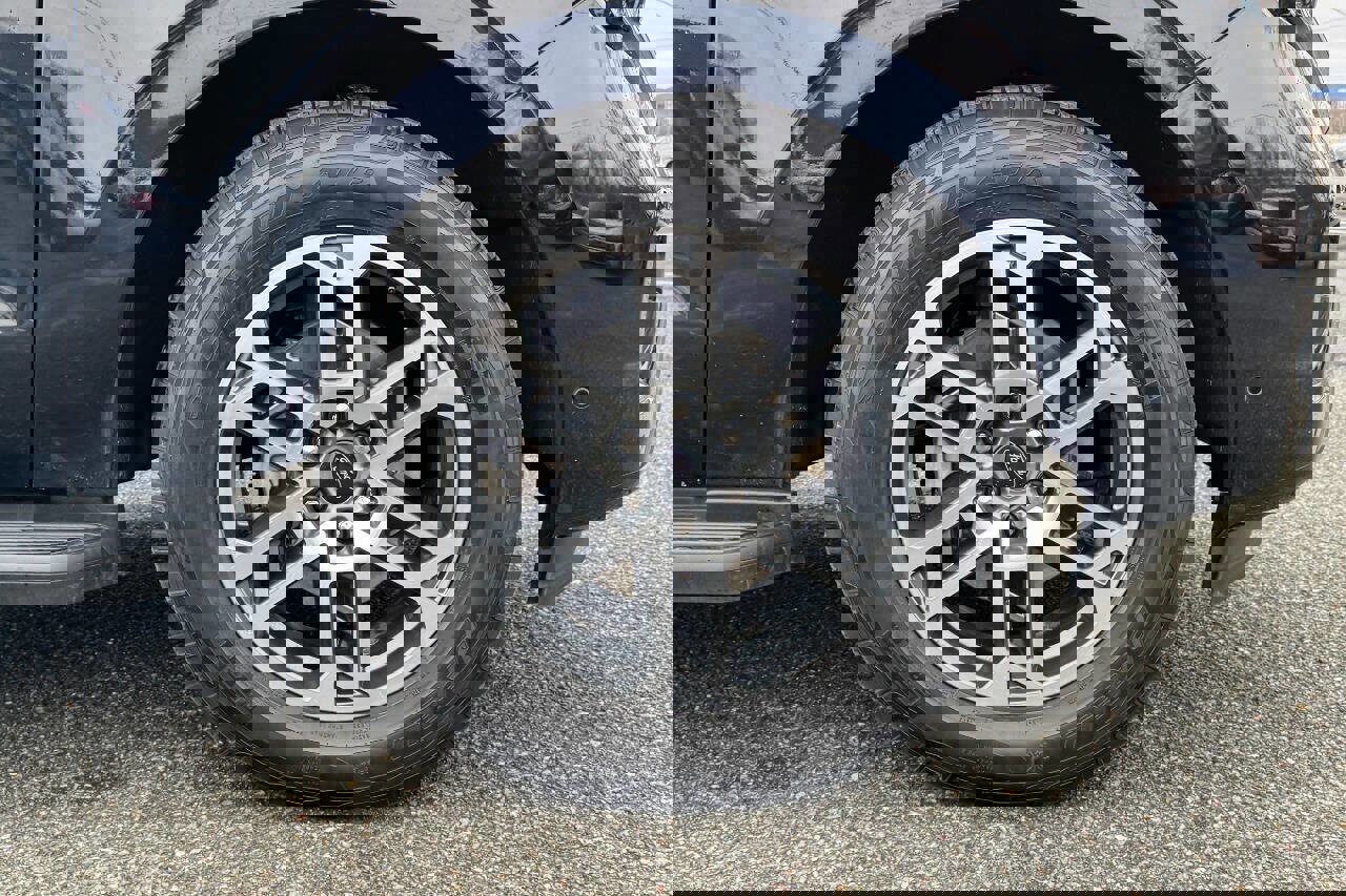 Used 2025 Ford Expedition Max Active image 10