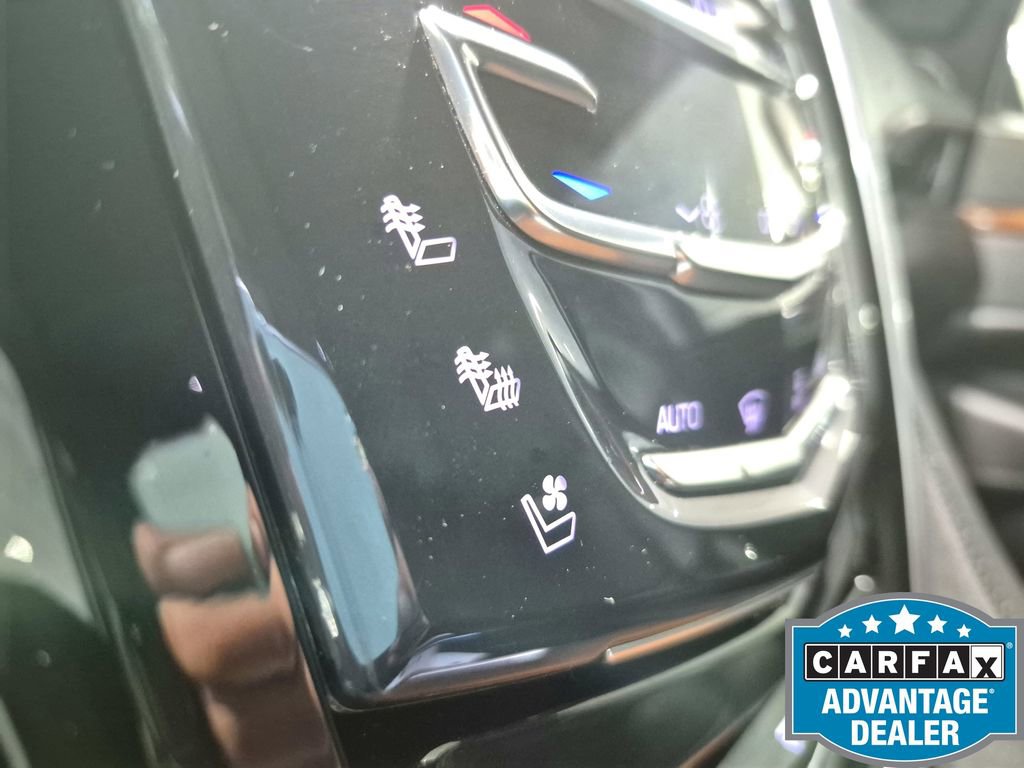 Used 2019 Cadillac Escalade ESV Premium Luxury w/ LPO, Radiant Package AWD/4WD image 14