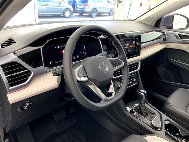 New 2026 Volkswagen Taos SEL AWD/4WD image 3