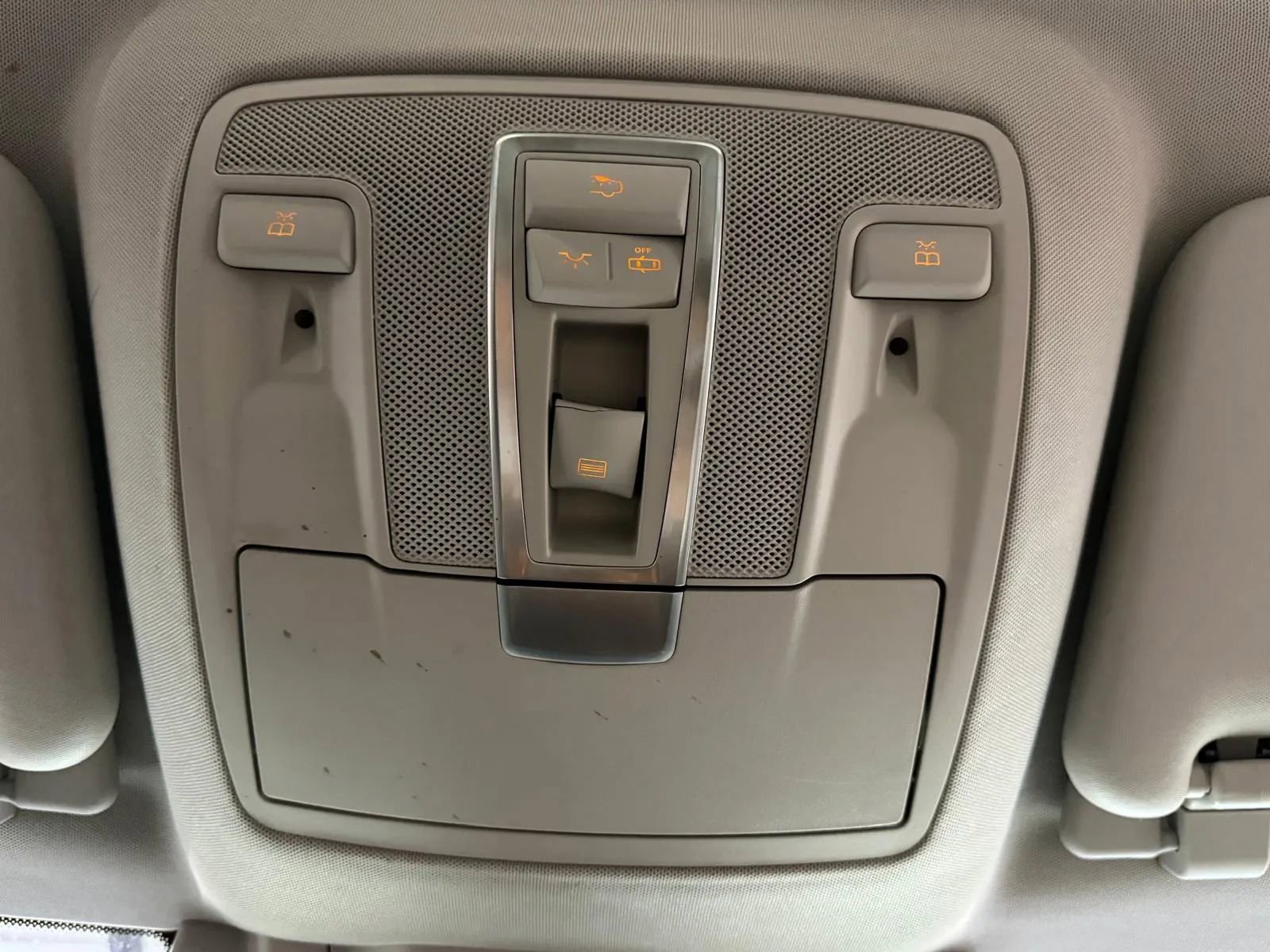 Used 2017 Mercedes-Benz GLS 450 4MATIC image 42