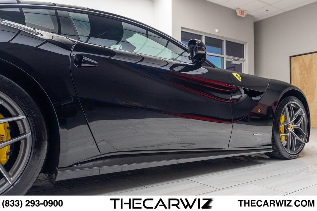 Used 2014 Ferrari F12 Berlinetta RWD image 32