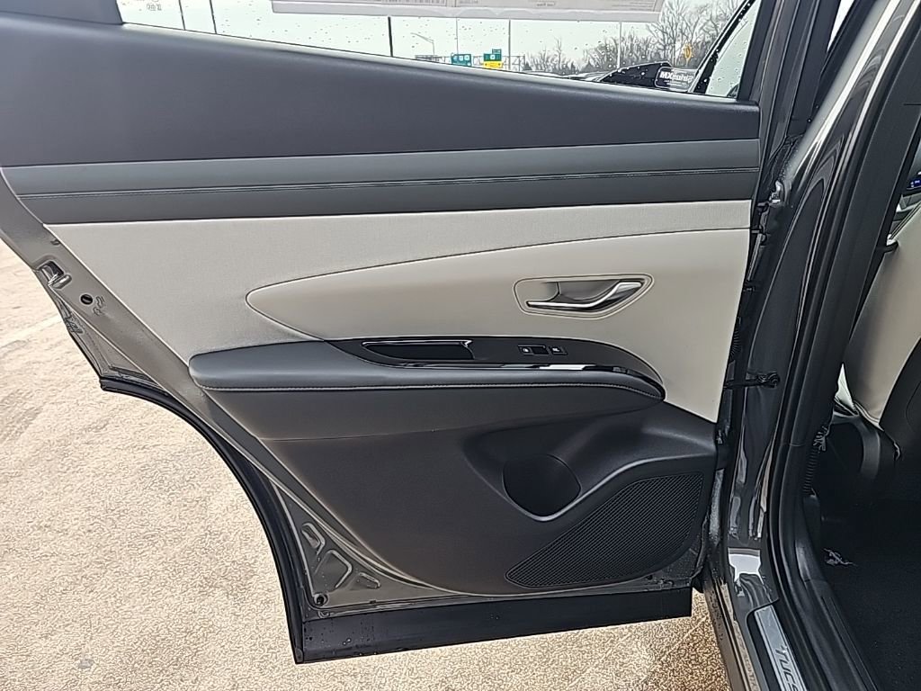 New 2026 Hyundai Tucson Limited AWD/4WD image 32