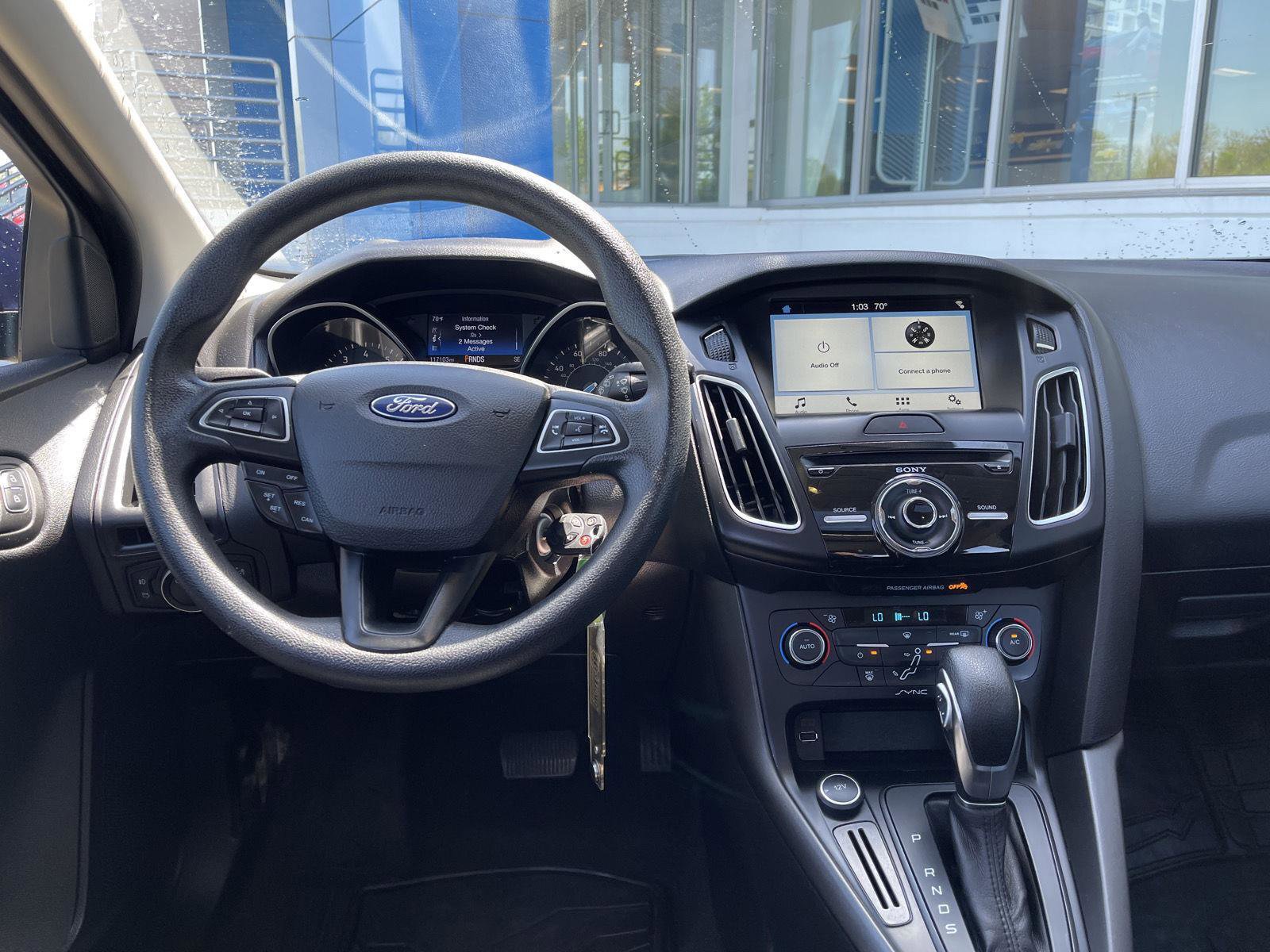 Used 2017 Ford Focus SEL image 13