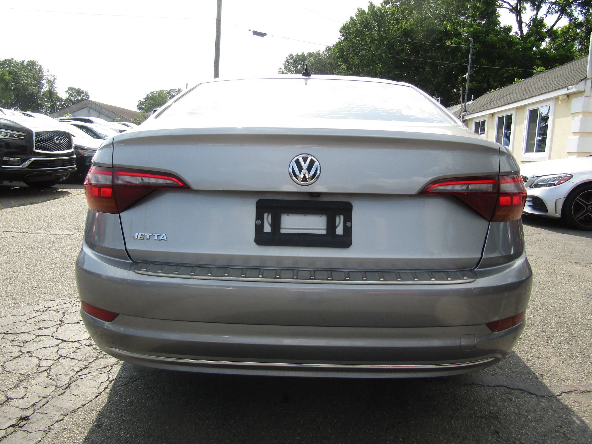 Used 2019 Volkswagen Jetta S w/ Driver Assistance Package FWD image 6