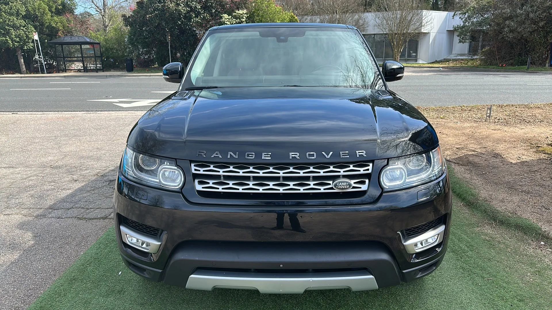 Used 2016 Land Rover Range Rover Sport HSE image 2