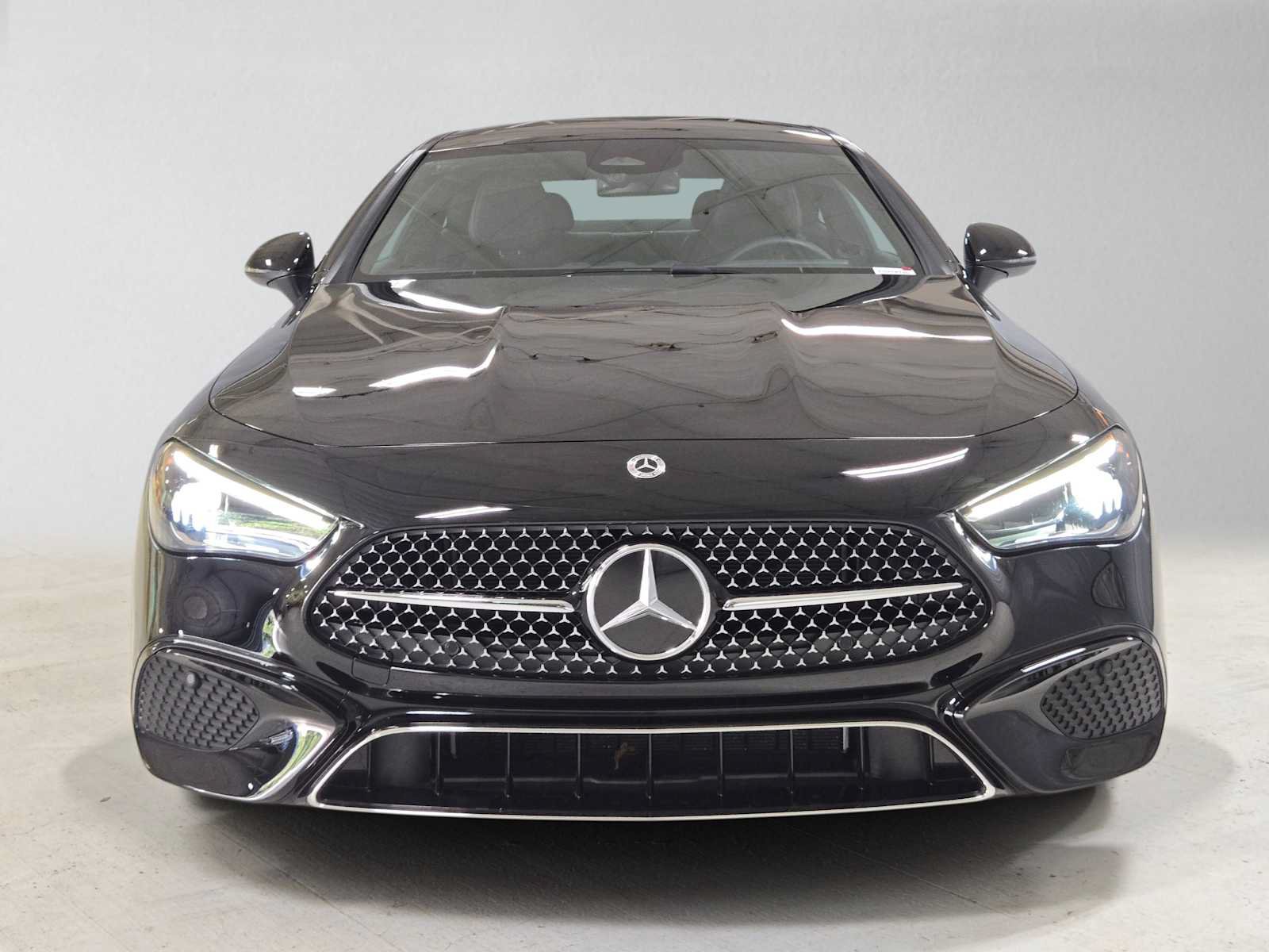 Certified 2026 Mercedes-Benz CLE 300 4MATIC Coupe image 8