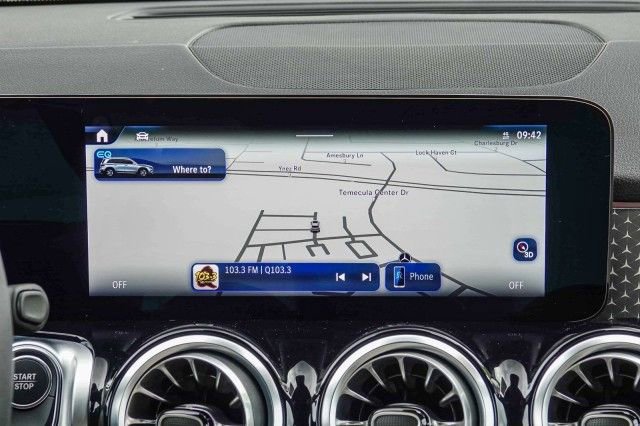 Used 2024 Mercedes-Benz EQB 300 4MATIC image 14