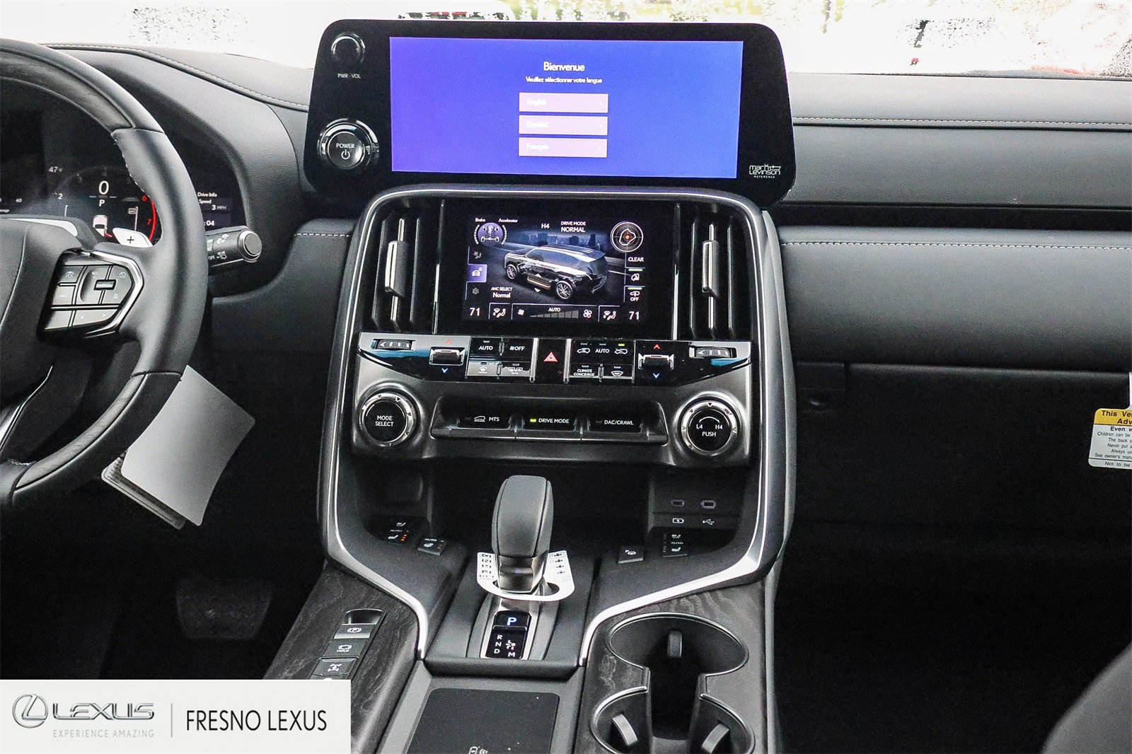 New 2026 Lexus LX 700h Luxury image 16