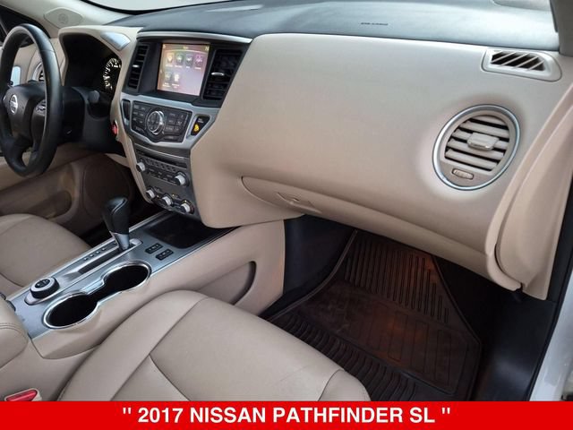 Used 2017 Nissan Pathfinder SL w/ SL Premium Package AWD/4WD image 39