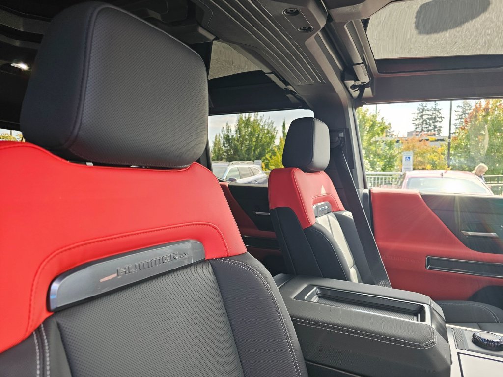 Used 2026 GMC Hummer EV 3X w/ Carbon Fiber Edition Package AWD/4WD image 12