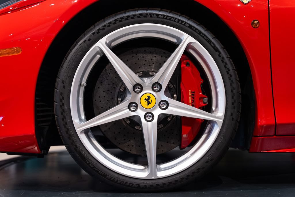Used 2010 Ferrari 458 Italia Coupe RWD image 13