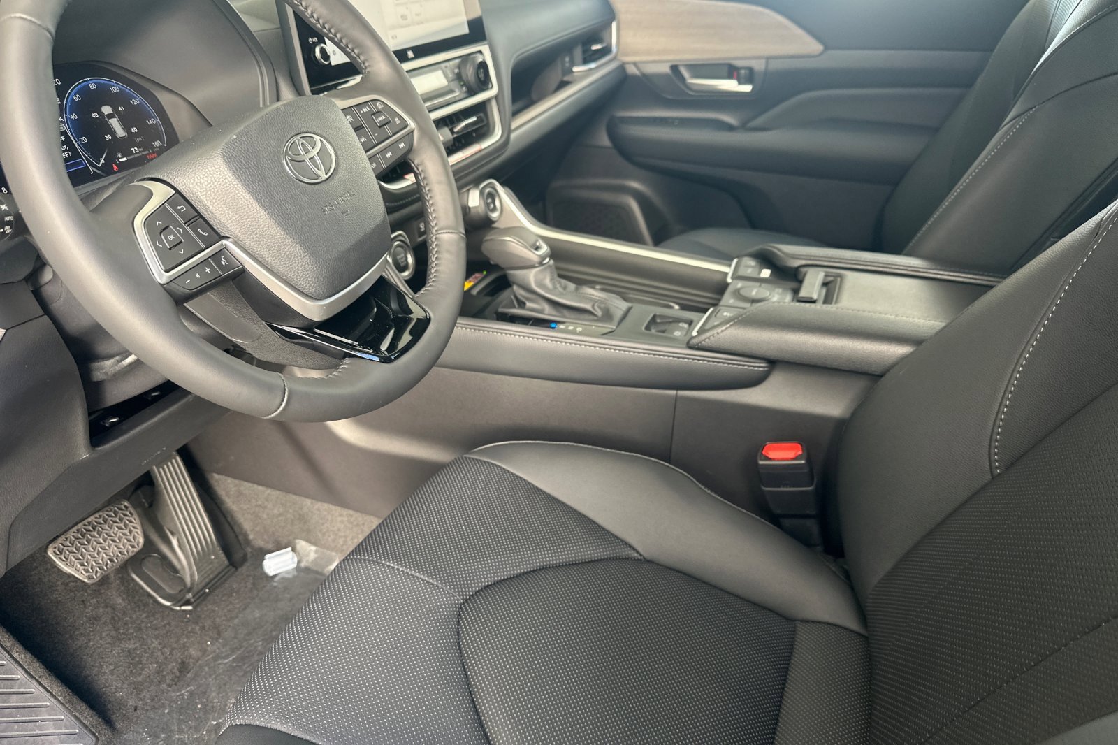 New 2026 Toyota Grand Highlander Limited image 10