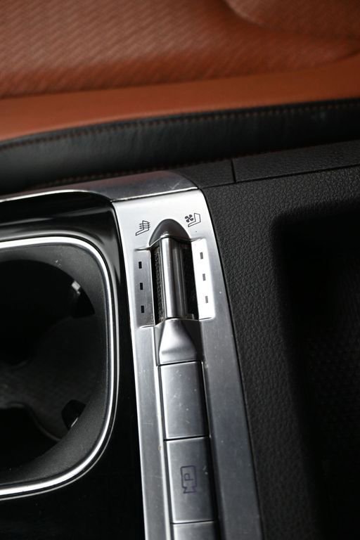 Used 2024 Kia Carnival SX Prestige FWD image 23