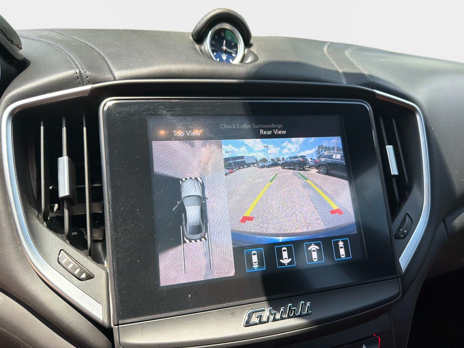 Used 2019 Maserati Ghibli S GranLusso RWD image 23