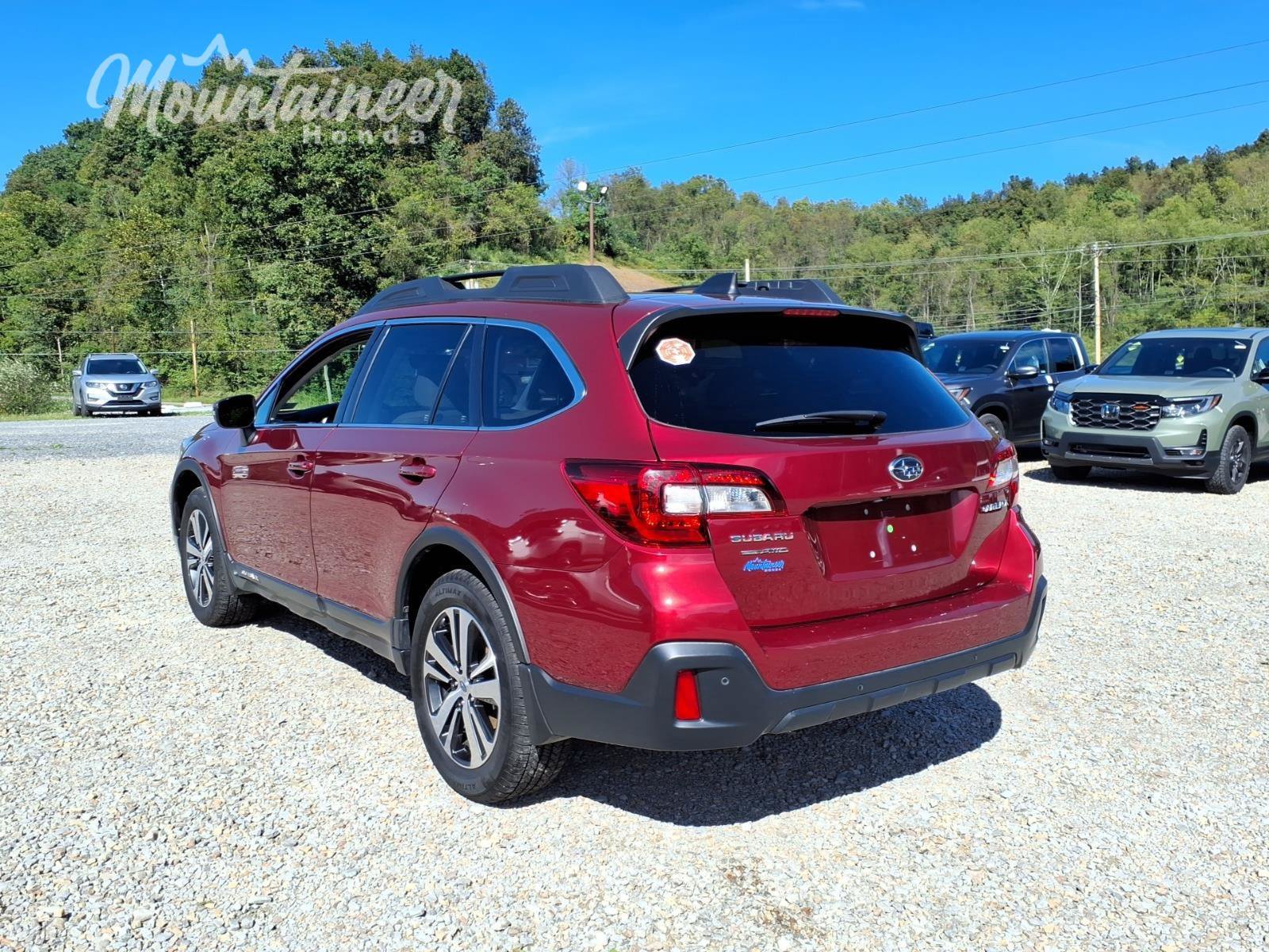 Used 2018 Subaru Outback 2.5i Limited AWD/4WD image 7