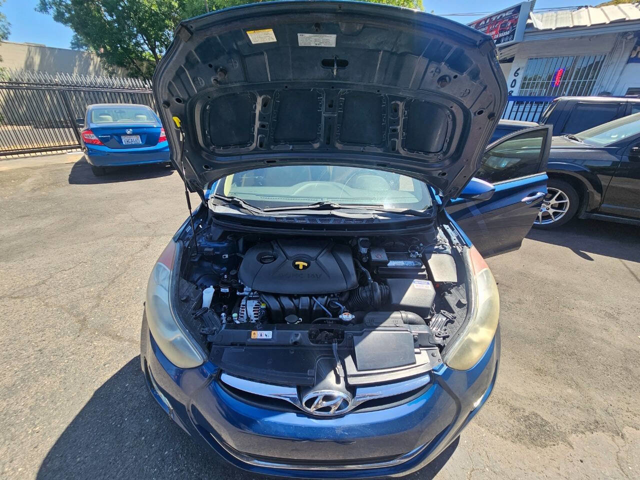 Used 2013 Hyundai Elantra GLS w/ Preferred Pkg image 15