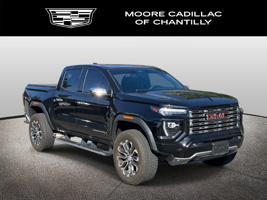 Used 2024 GMC Canyon Denali AWD/4WD image 1