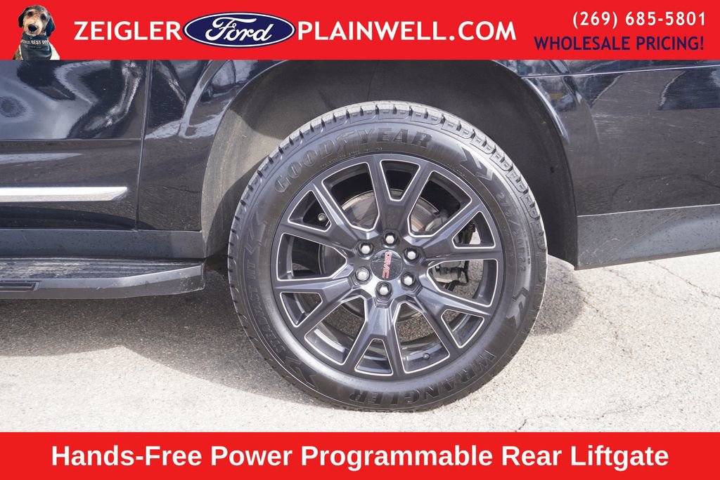 Used 2023 GMC Yukon XL SLT w/ SLT Premium Package image 9