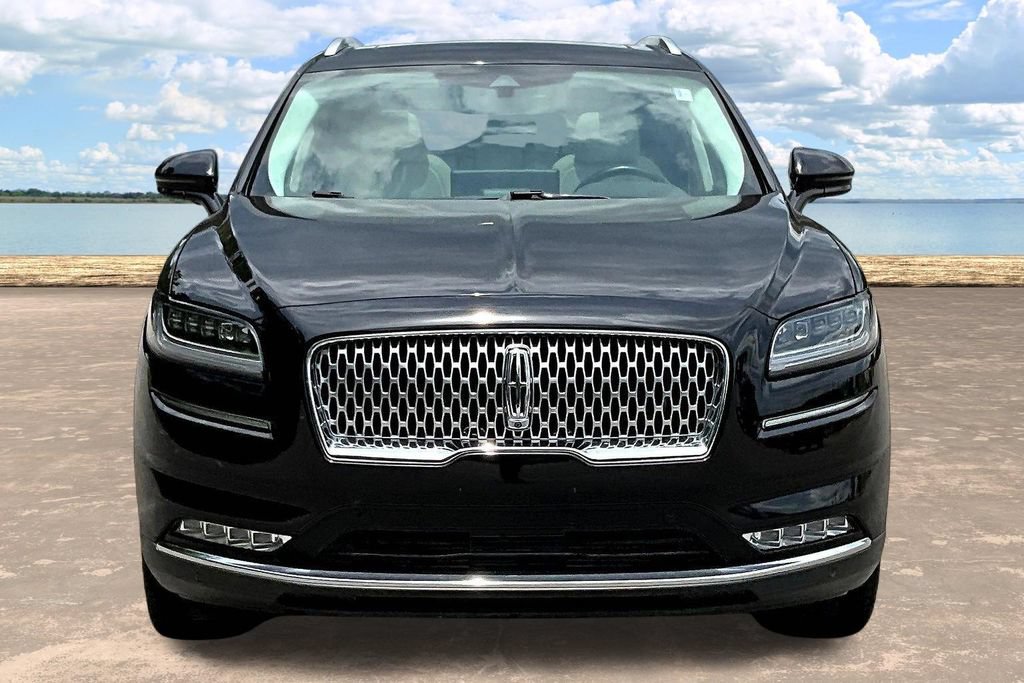 Used 2022 Lincoln Nautilus Black Label w/ Cargo Utility Package AWD/4WD image 2