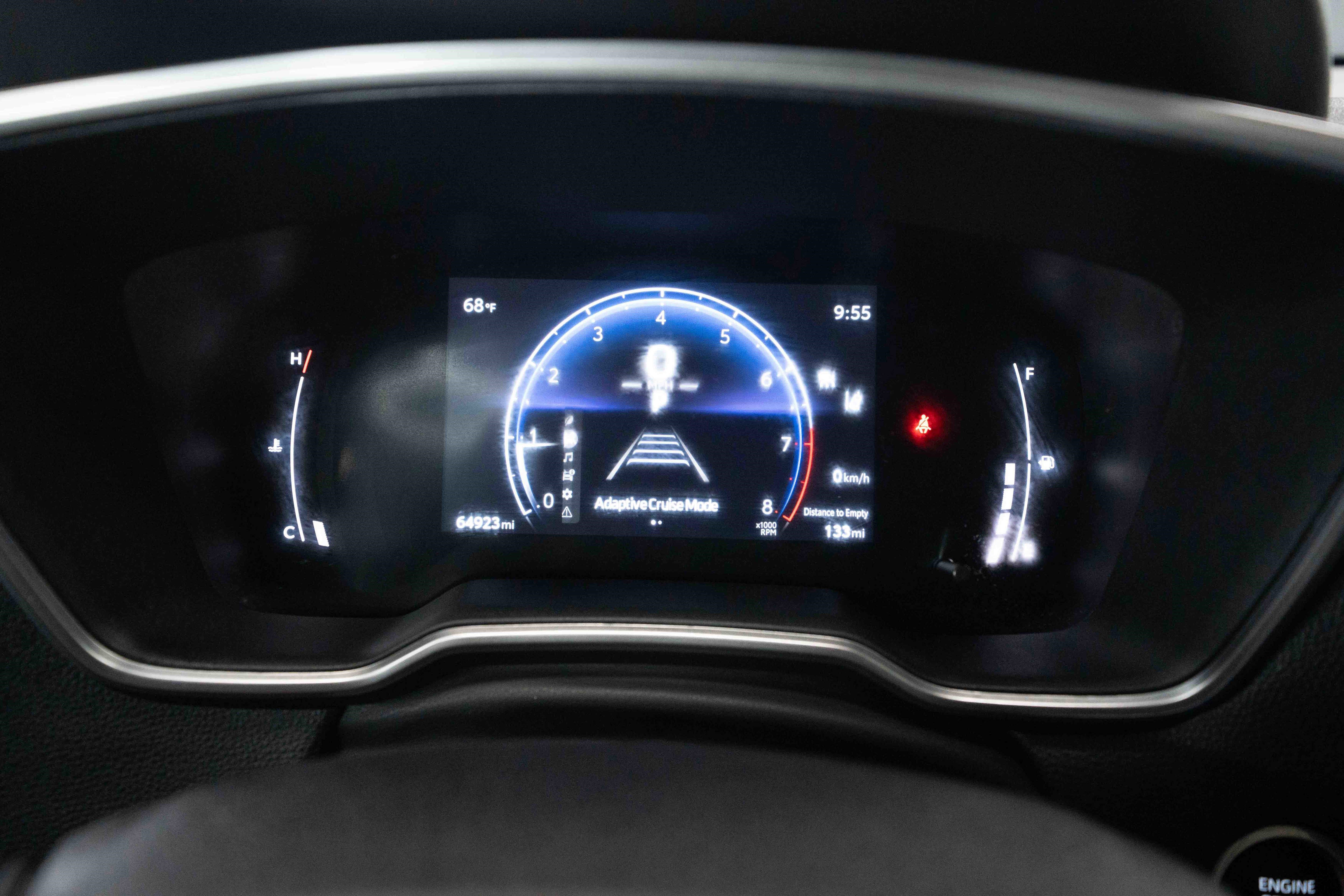 Used 2023 Toyota Corolla Cross XLE image 16