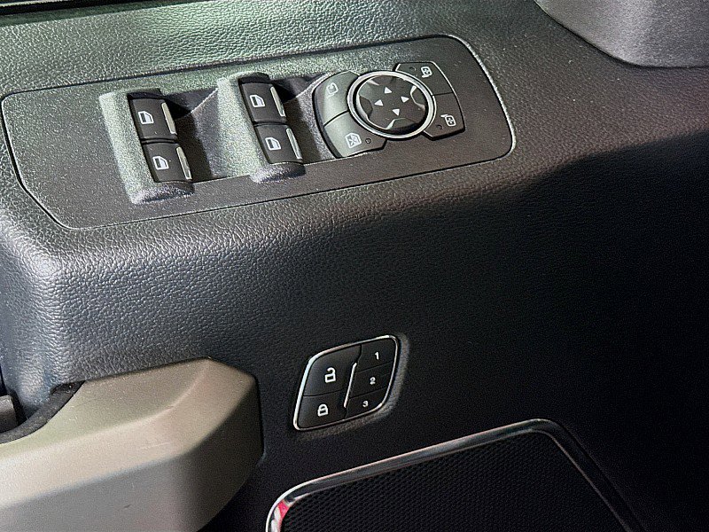 Used 2020 Ford F150 Lariat image 19