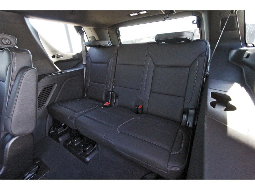 Used 2024 GMC Yukon Denali AWD/4WD image 13