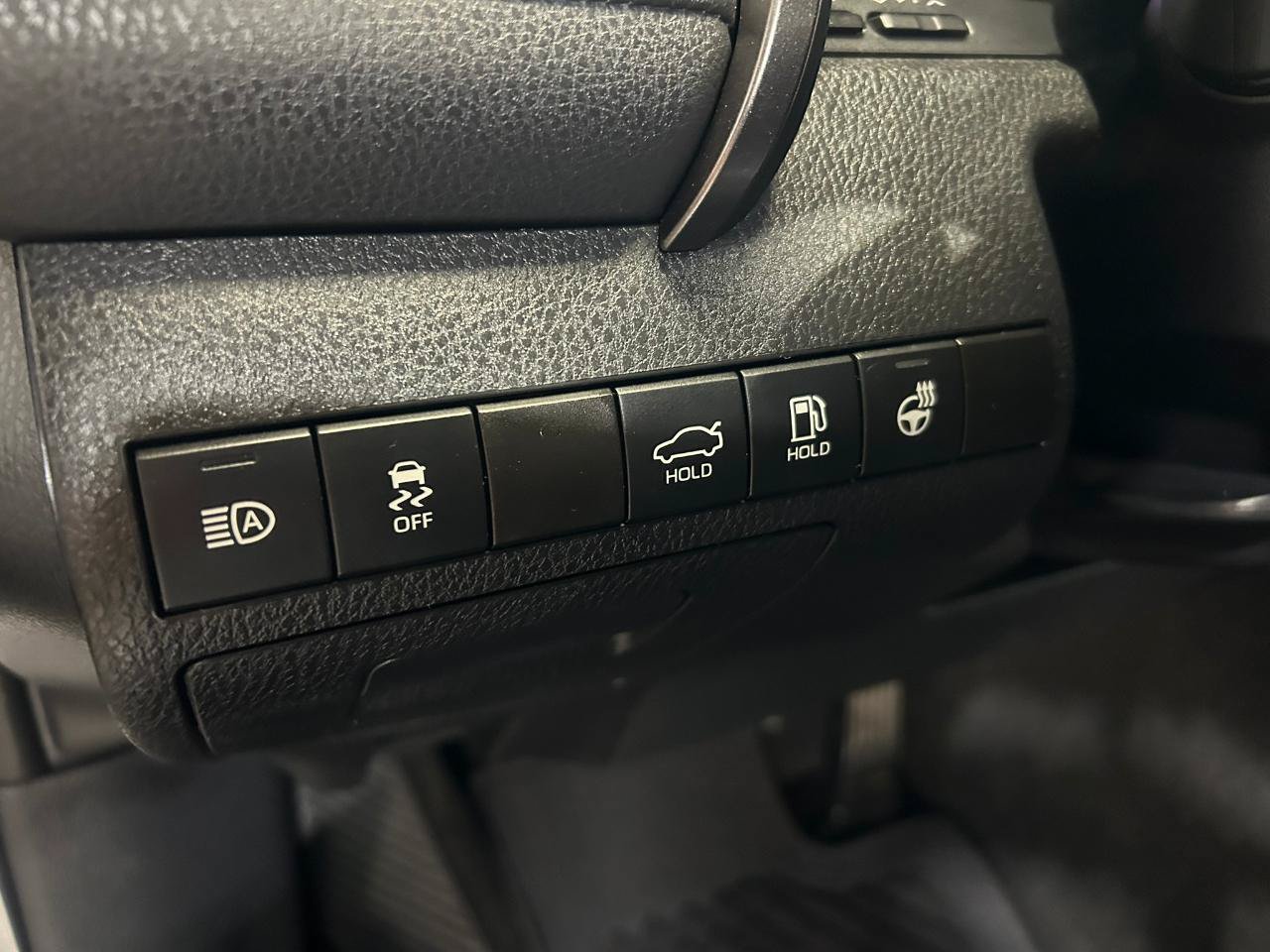 Used 2022 Toyota Camry XSE w/ Cold Weather Package FWD image 13