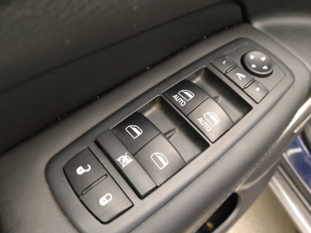 Used 2018 Jeep Grand Cherokee Summit AWD/4WD image 27