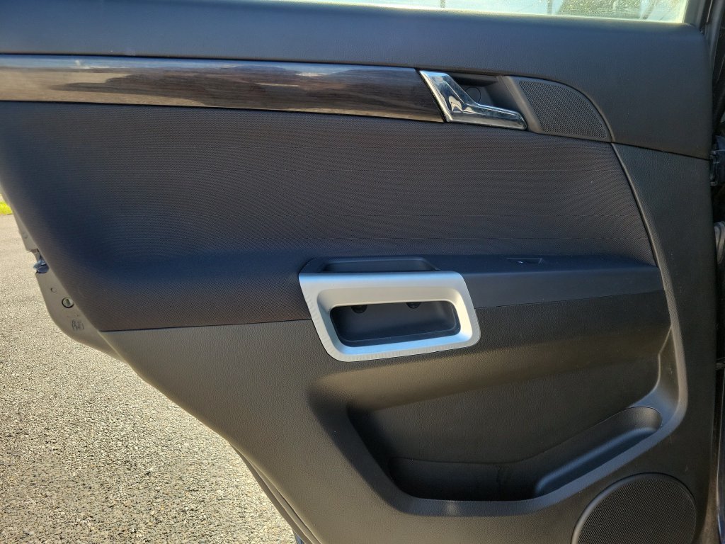 Used 2014 Chevrolet Captiva Sport LS FWD image 8