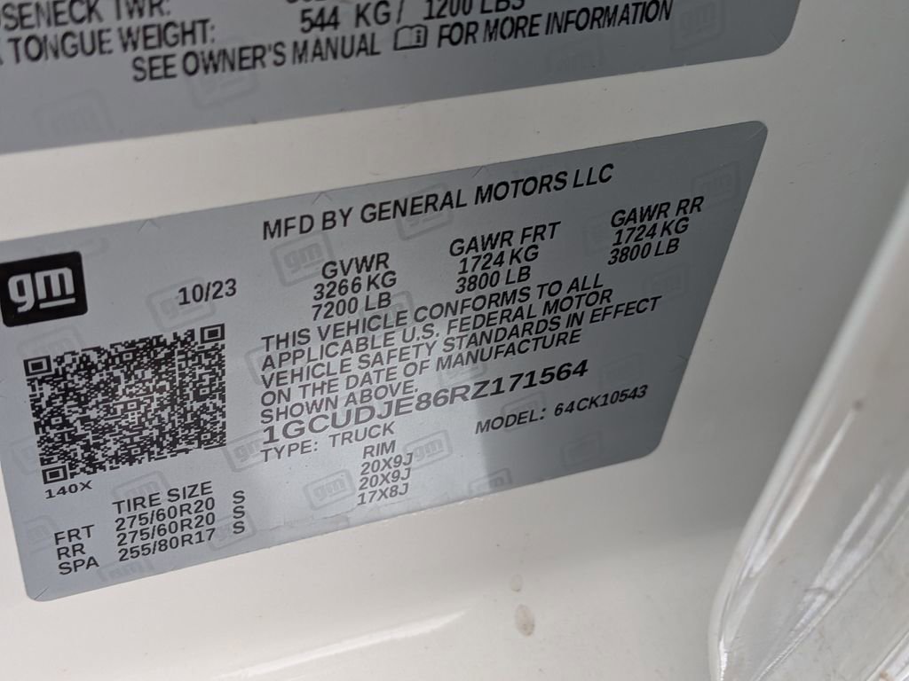 Used 2024 Chevrolet Silverado 1500 High Country image 33