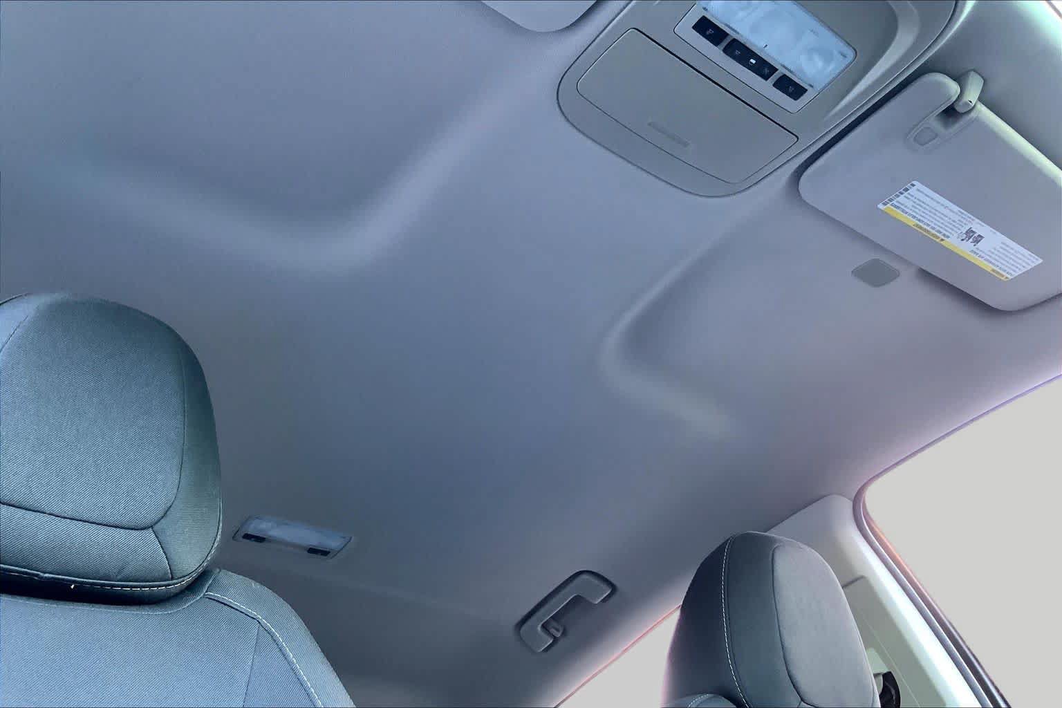 Used 2019 Chevrolet Colorado LT AWD/4WD image 14
