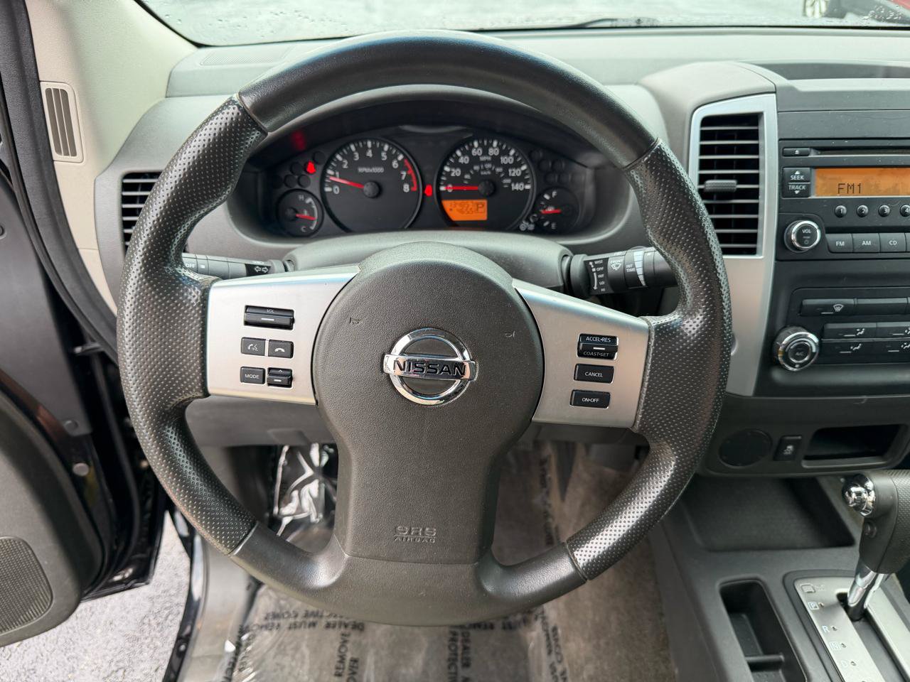 Used 2015 Nissan Frontier S RWD image 24