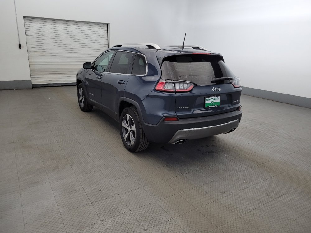Used 2019 Jeep Cherokee Limited AWD/4WD image 5