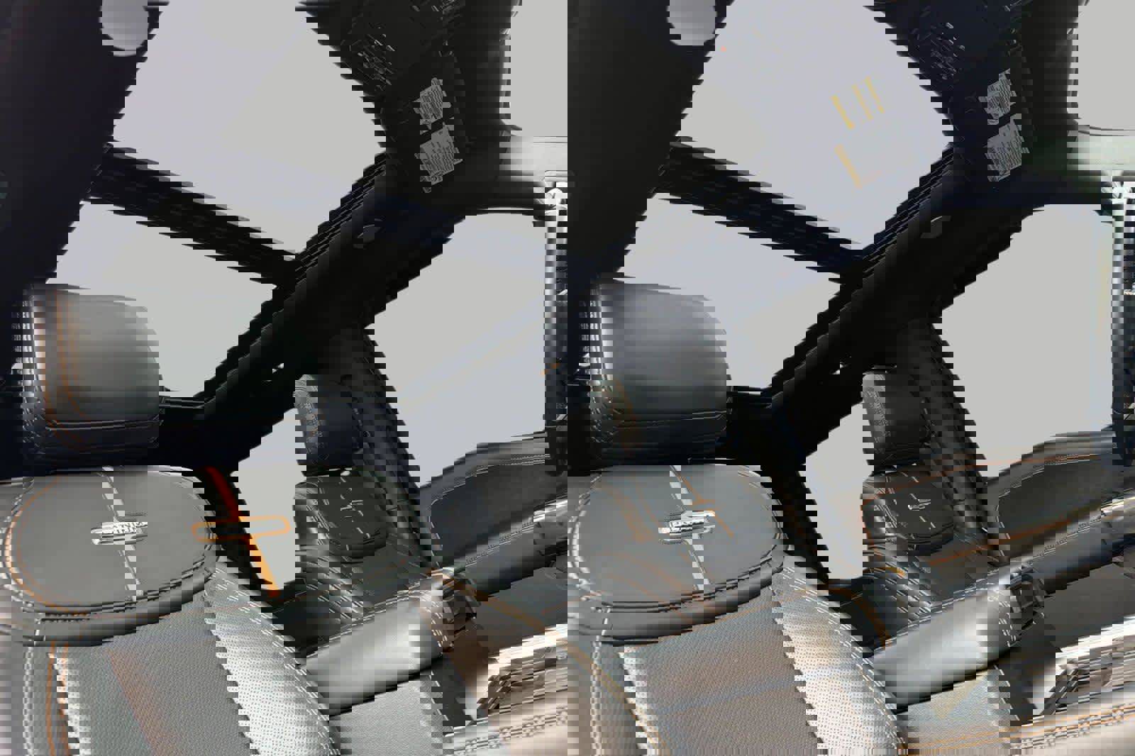 Used 2024 Ford F350 Platinum w/ FX4 Off-Road Package image 18