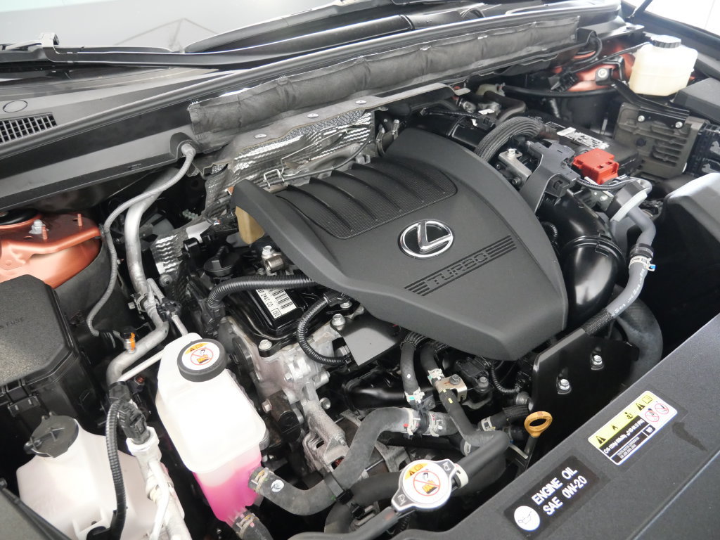 Certified 2023 Lexus RX 350 AWD w/ Accessory Package image 12