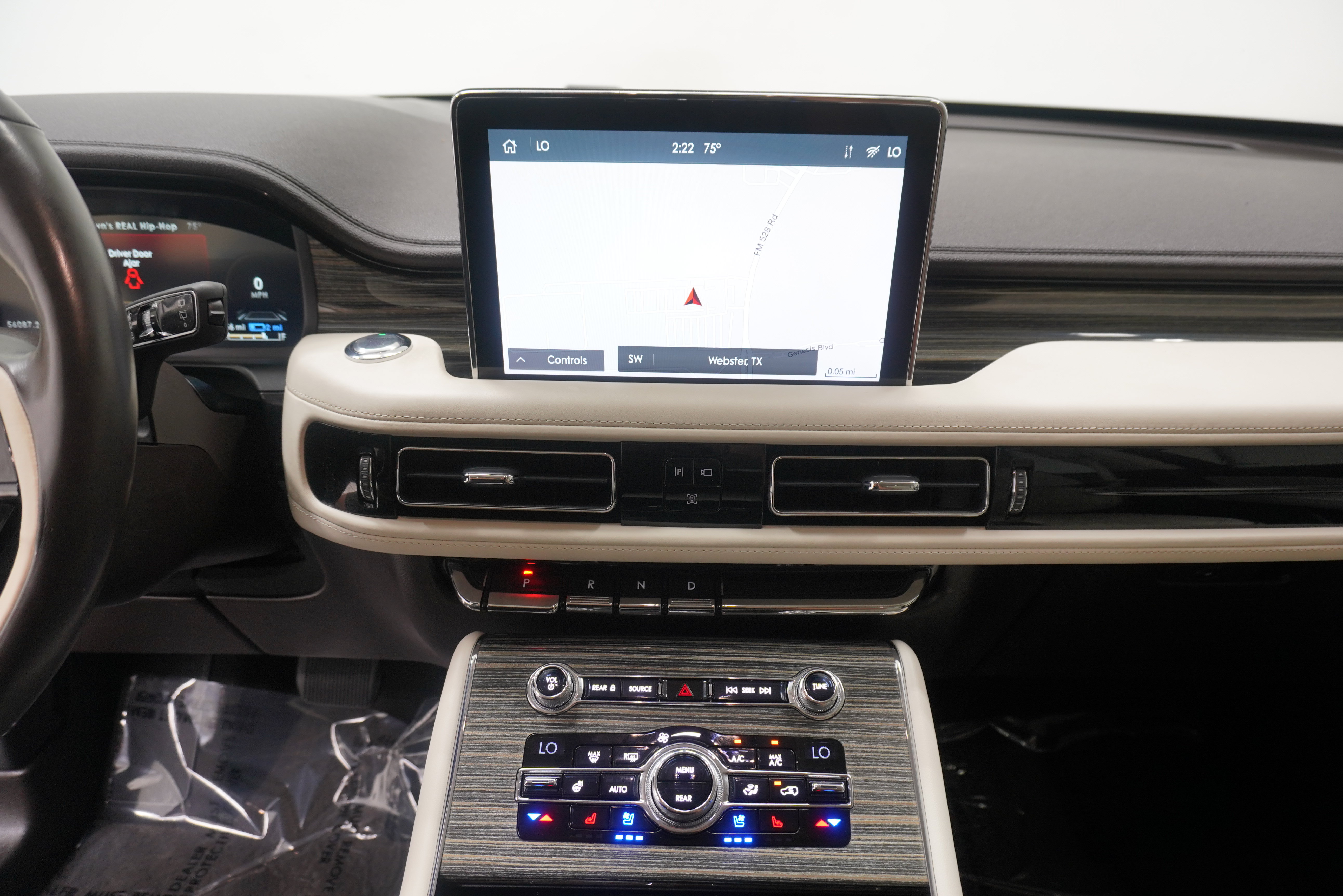 Used 2020 Lincoln Aviator Black Label Grand Touring w/ Class IV Trailer Tow Package AWD/4WD image 23