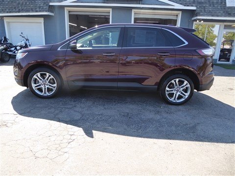 Used 2018 Ford Edge Titanium w/ Equipment Group 301A image 2
