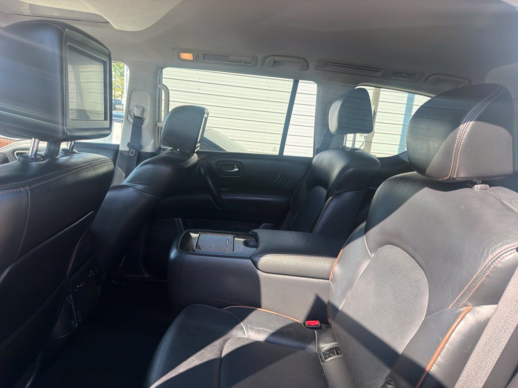 Used 2020 Nissan Armada Platinum w/ Captain's Chairs Package AWD/4WD image 3