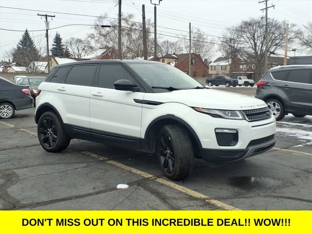 Used 2018 Land Rover Range Rover Evoque SE Premium image 3